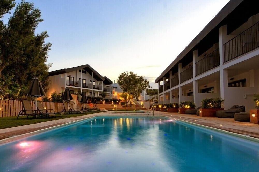 Aqua Bay Hotel พลานอส ภายนอก รูปภาพ