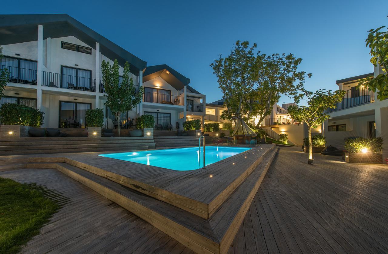 Aqua Bay Hotel พลานอส ภายนอก รูปภาพ